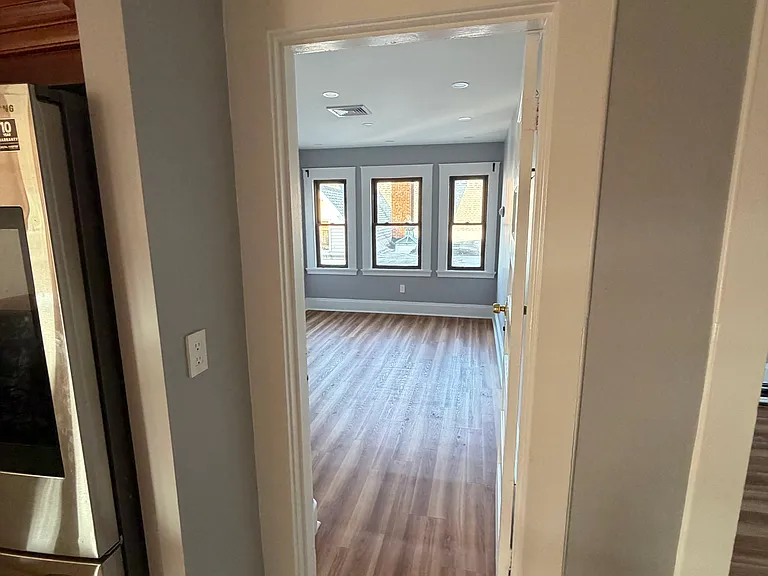 134 Grand Ave #3 — Photo 9