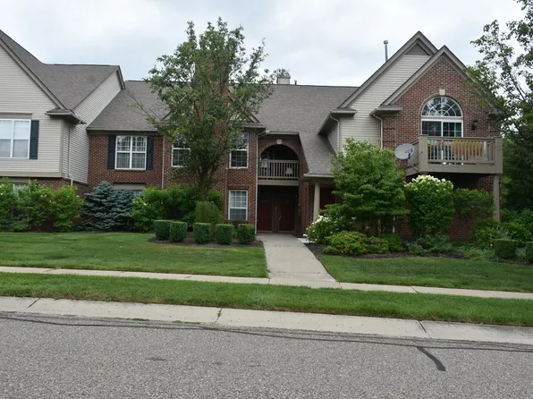 28034 Carlton Way Dr, Novi, MI 48377