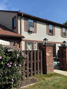 39575 Old Dominion Dr, Clinton Township, MI, 48038