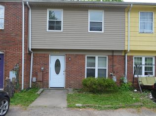 9506 Cedar Lake Dr, Louisville, KY