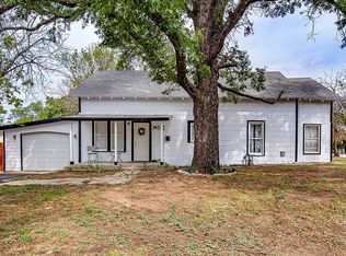 401 N Main St, Joshua, TX 76058