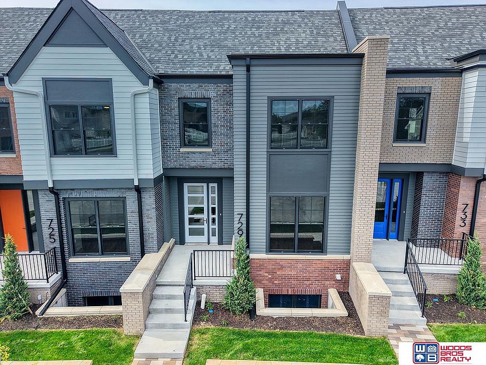 1st image of 729 Blue Sage Blvd