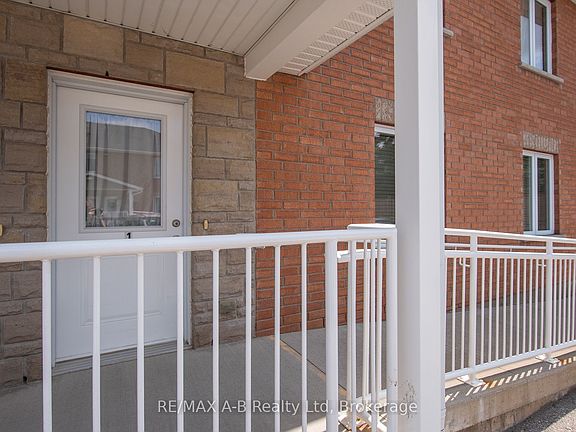 4th image of 148 Borden St #1