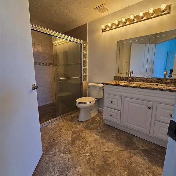 5506 Metrowest Blvd #13-103 — Photo 8