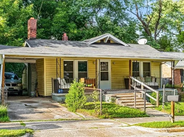 1207 Vernon Pl, High Point, NC 27260