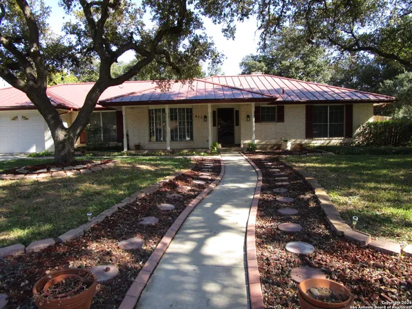 671 CRESTWAY DR, Windcrest, TX 78239