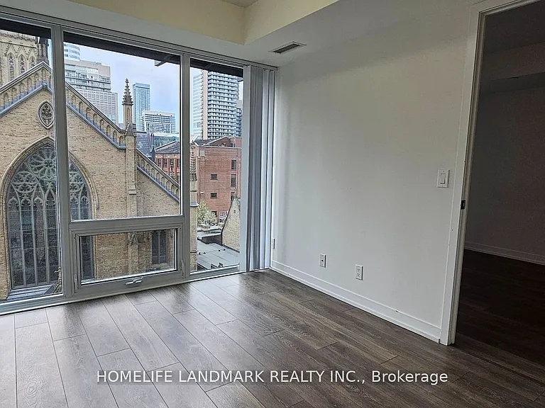 60 Shuter St #607 — Photo 10