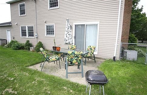 3rd image of 8 Craig Dr
