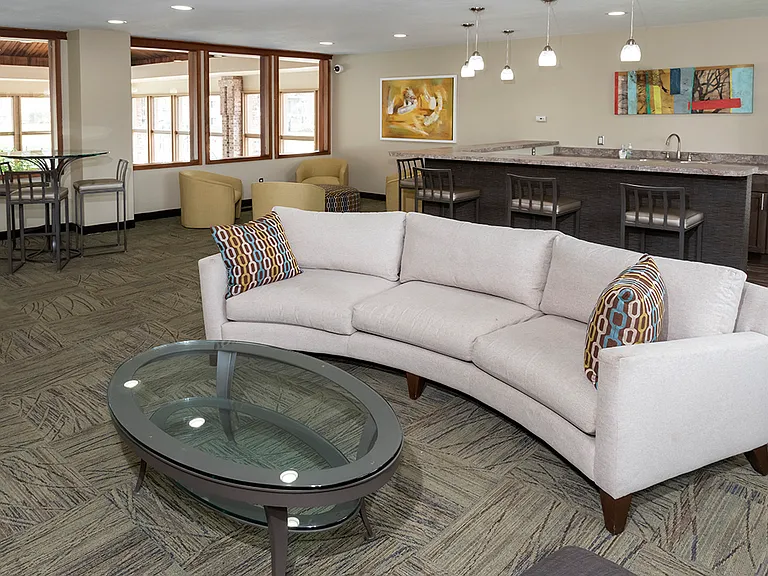 River Pointe — Photo 13