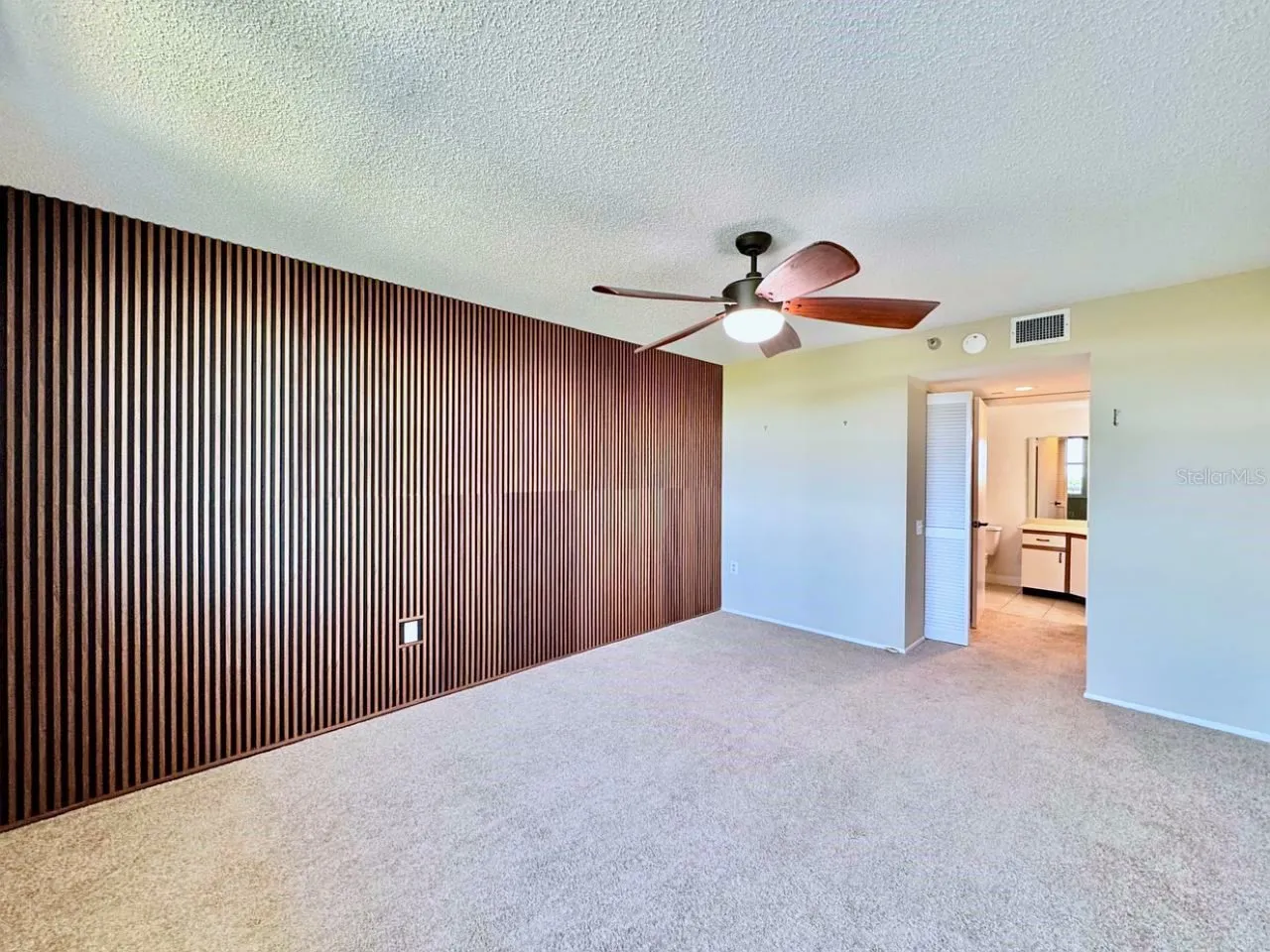 2 bed, 1085 sqft, $1,845 — Photo 3