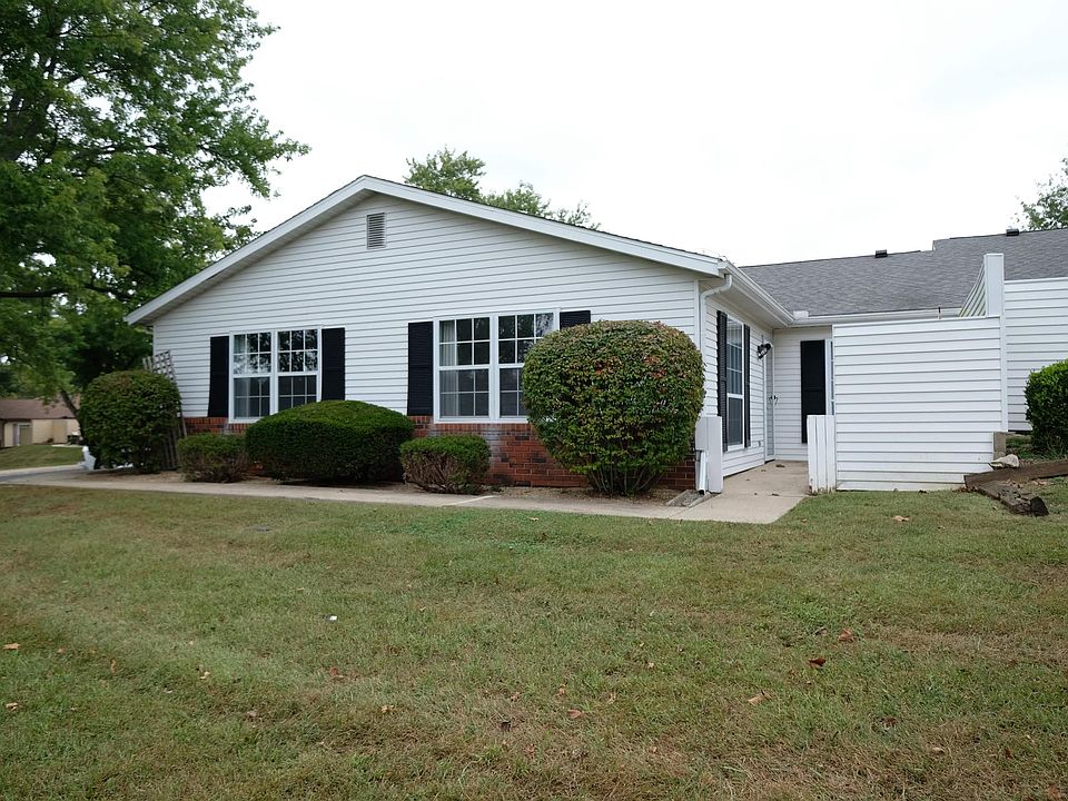 1st image of 712 E Waterloo Ct