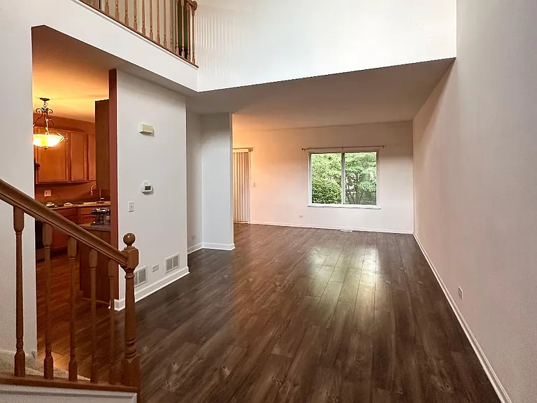 2307 Stoughton Dr — Photo 2