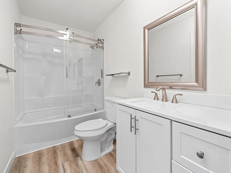 483 S. Pine Street — Photo 7