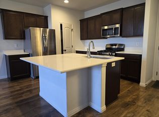 5661 W Pelican Ridge Ln, Salt Lake City, UT 84118