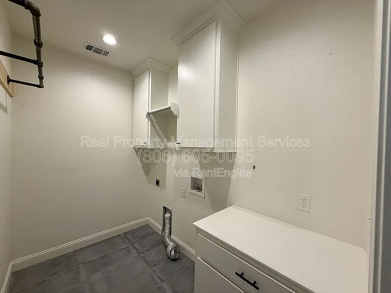 7621 54th St — Photo 15