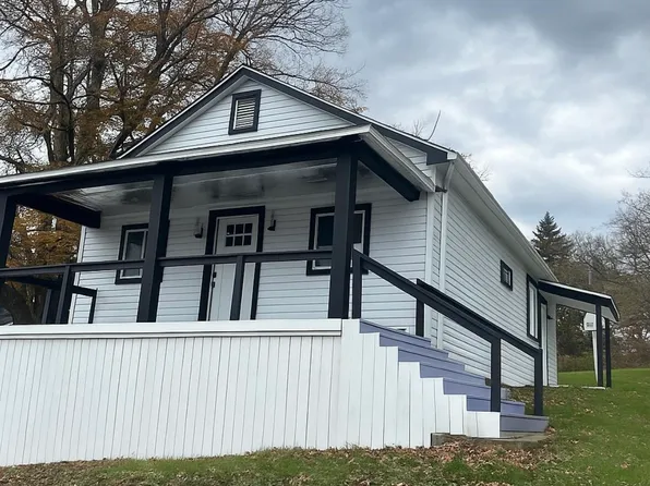 1536 State Route 307, Dalton, PA 18414