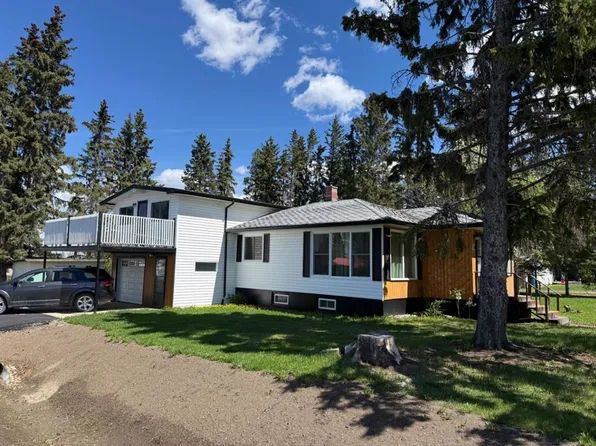 10 S 1st St, White Sands, AB T0C 3B0
