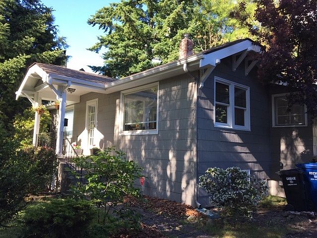 2nd image of 8614 35th Ave SW