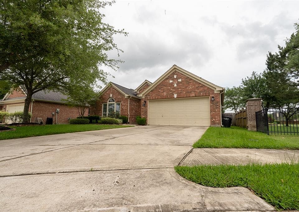 1st image of 20907 Royal Hollow Ct