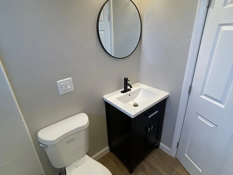 7391 Alder Ave #4 — Photo 16