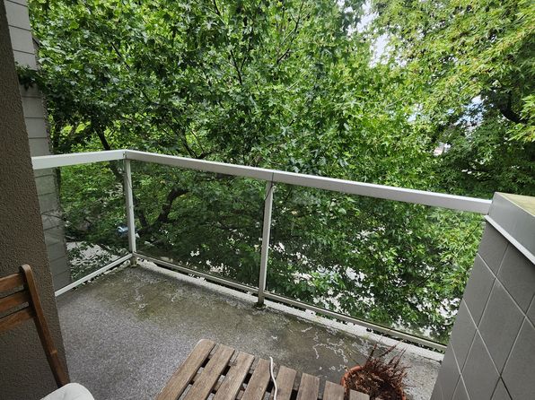 2 bedroom rental in Vancouver — photo 12