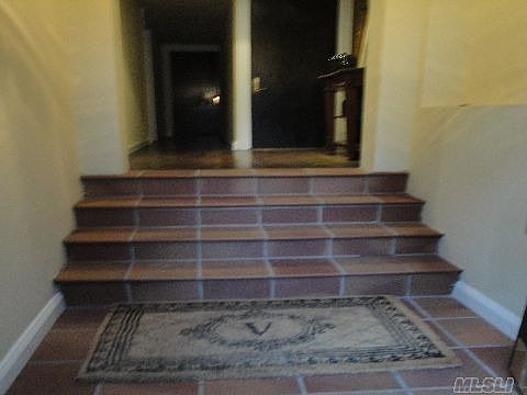 2nd image of 2576 34th St