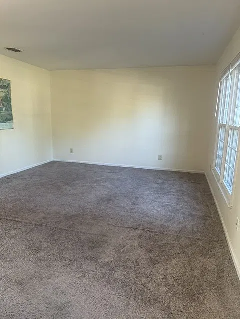 3 bed, 2.5 bath, 1364 sqft, $2,150 — Photo 2
