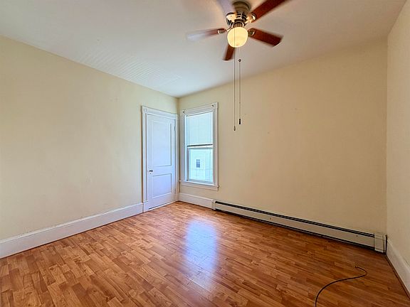 5th image of 603 Silver St #1R