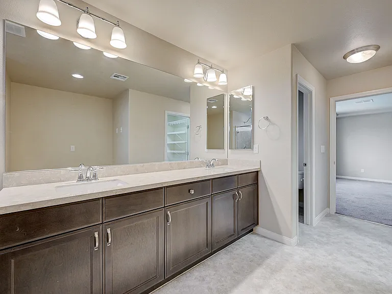706 Eros Ct — Photo 24