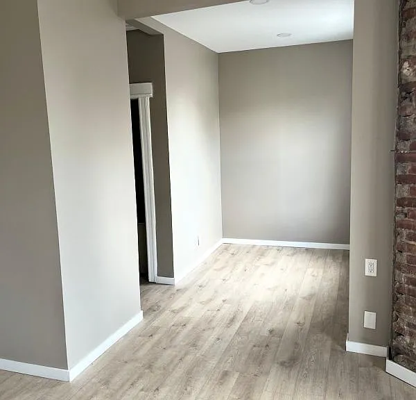 188 Bergen Ave — Photo 7