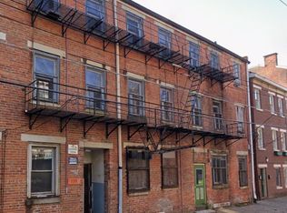 139 E Clifton Ave #203, Cincinnati, OH 45202