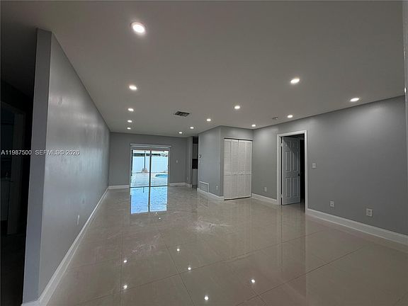 5th image of 14932 SW 65th Ter