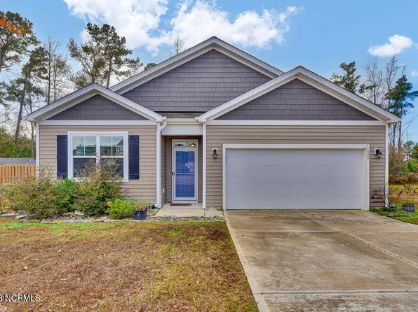 608 Gravel Lane, Castle Hayne, NC 28429