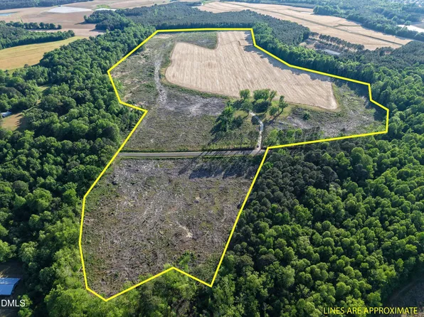 1170 McNeill Hobbs Rd, Bunnlevel, NC 28323