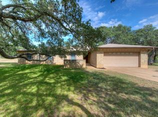 126 Woodland Trl, Leander, TX 78641
