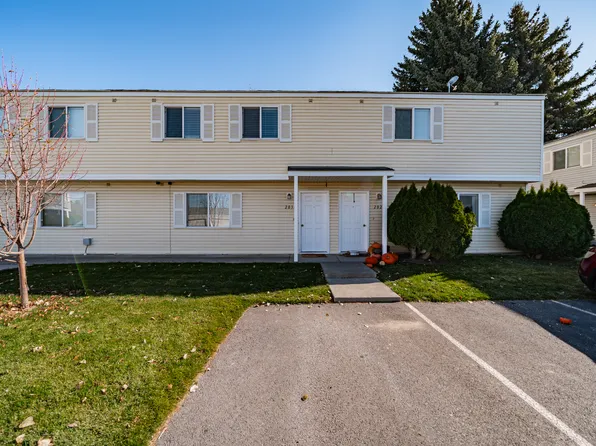 2040 W Broadway St, Idaho Falls, ID 83402