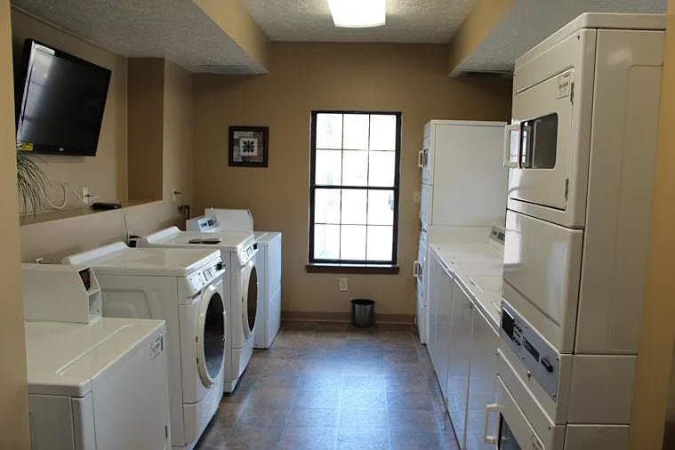 Water Dance Apartments — Photo 18