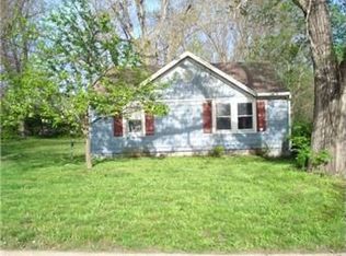 305 SW Noel St, Lees Summit, MO 64063