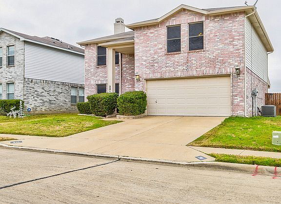 3rd image of 201 Stoneridge Dr