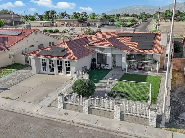 6208 Barkstone Ave, Las Vegas, NV 89108