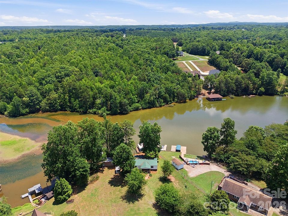 1st image of 146 McIntyre Rd