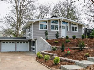 1558 Windridge Dr, Saint Louis, MO