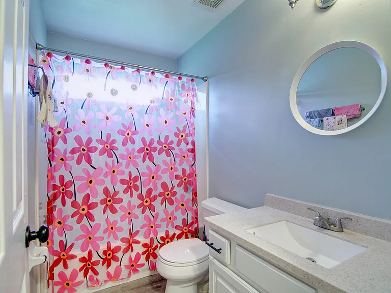 1330 Riding Brook Dr — Photo 17