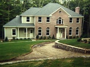 4 Hunting Ridge Rd, Stamford, CT 06903