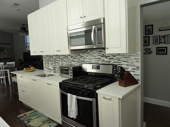 5th image of 3713 Grand Blvd Unit 5