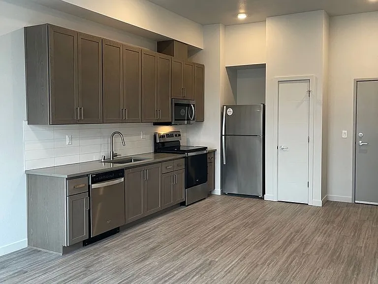 Westridge Lofts — Photo 37