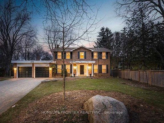 2nd image of 202 Glenada Ct