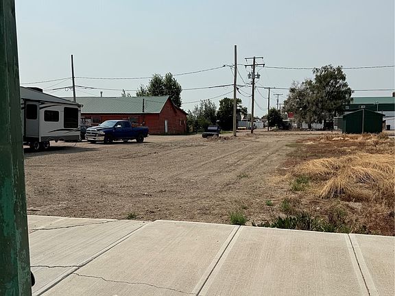 3rd image of 255 Centre Street