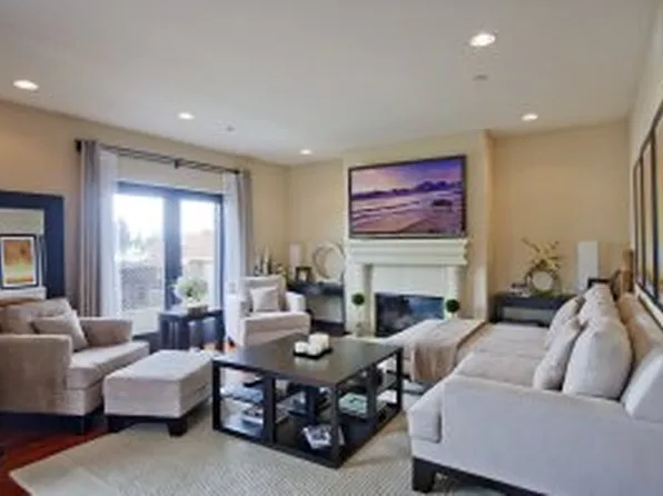 10319 Almayo Ave APT 402, Los Angeles, CA 90064