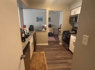 2465 N Frederick Ave #302, Milwaukee, WI 53211